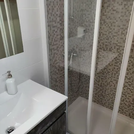 Stone Хостел