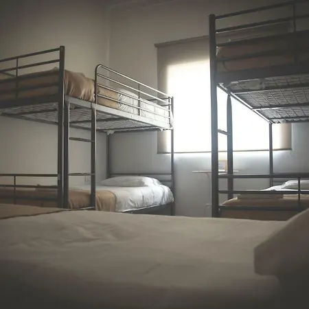 Albergue Stone *